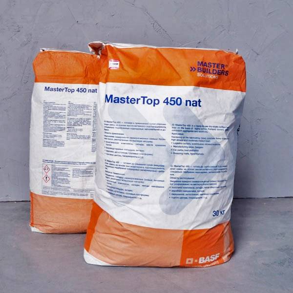 MasterTop 450 / МастерТоп 450 натуральный серый корундовый топпинг мешок 30 кг
